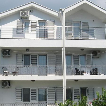 Apartman Stefan 티바트 외부 사진