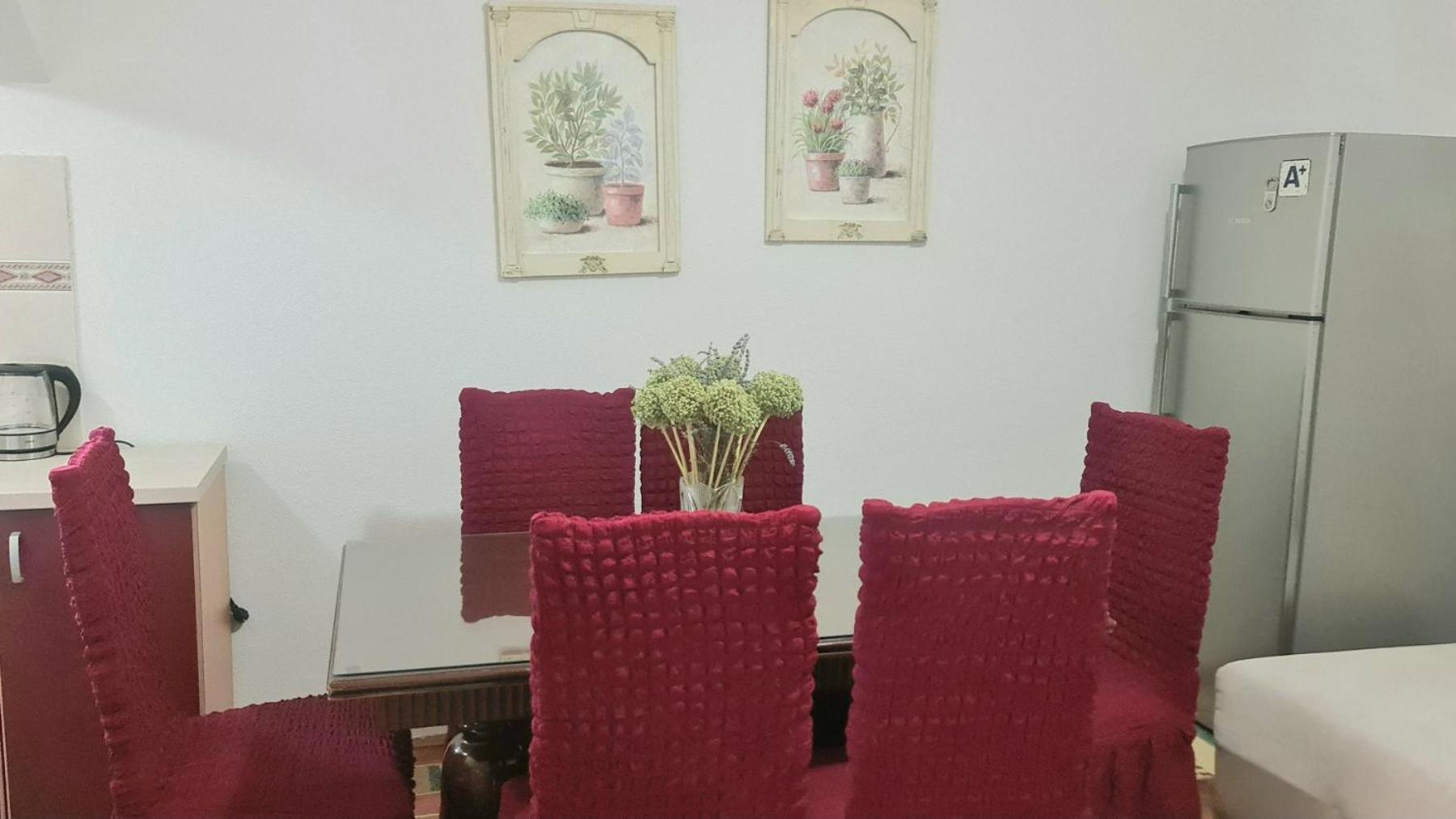Apartman Stefan 티바트 외부 사진
