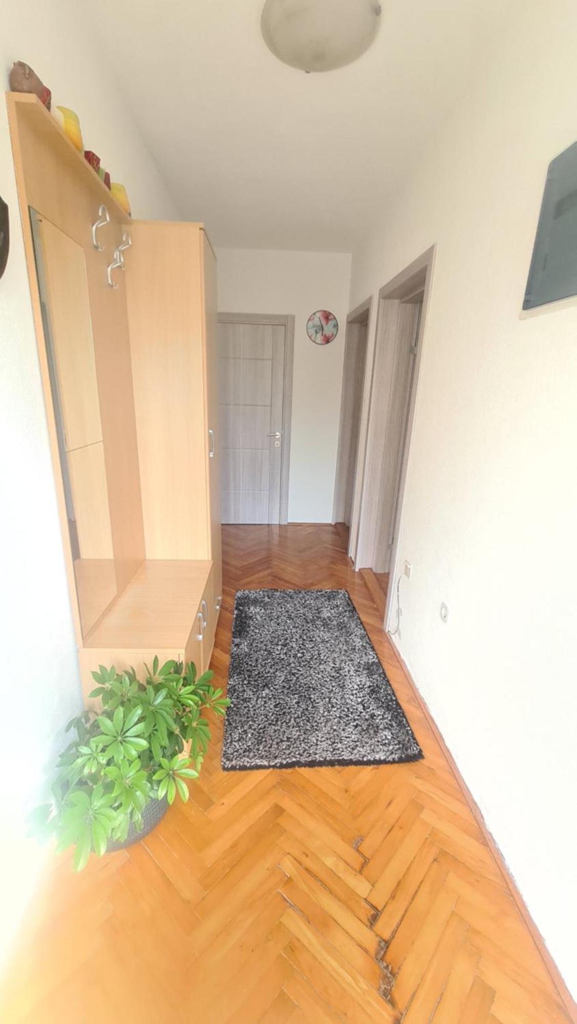 Apartman Stefan 티바트 외부 사진